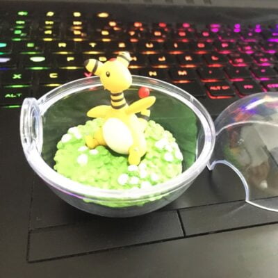 AMPHAROS - Terrarium 5 - Figurine Pokémon - 6cm